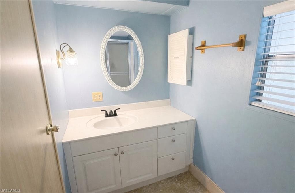 26110 Princess LN-17