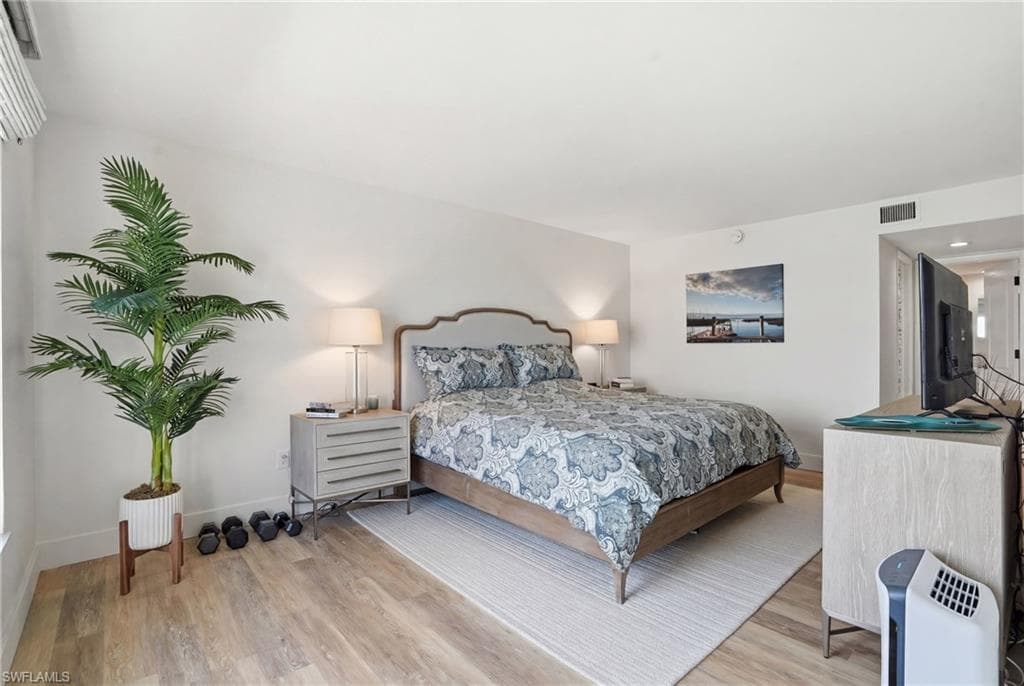 8403 Estero BLVD 201-27