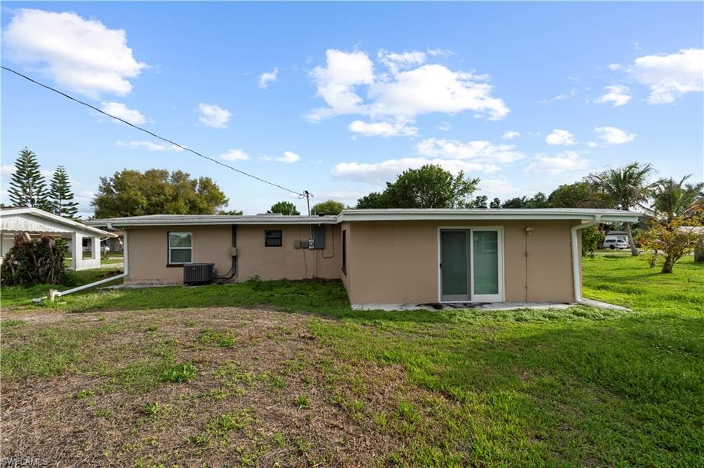 48 Victoria DR-43