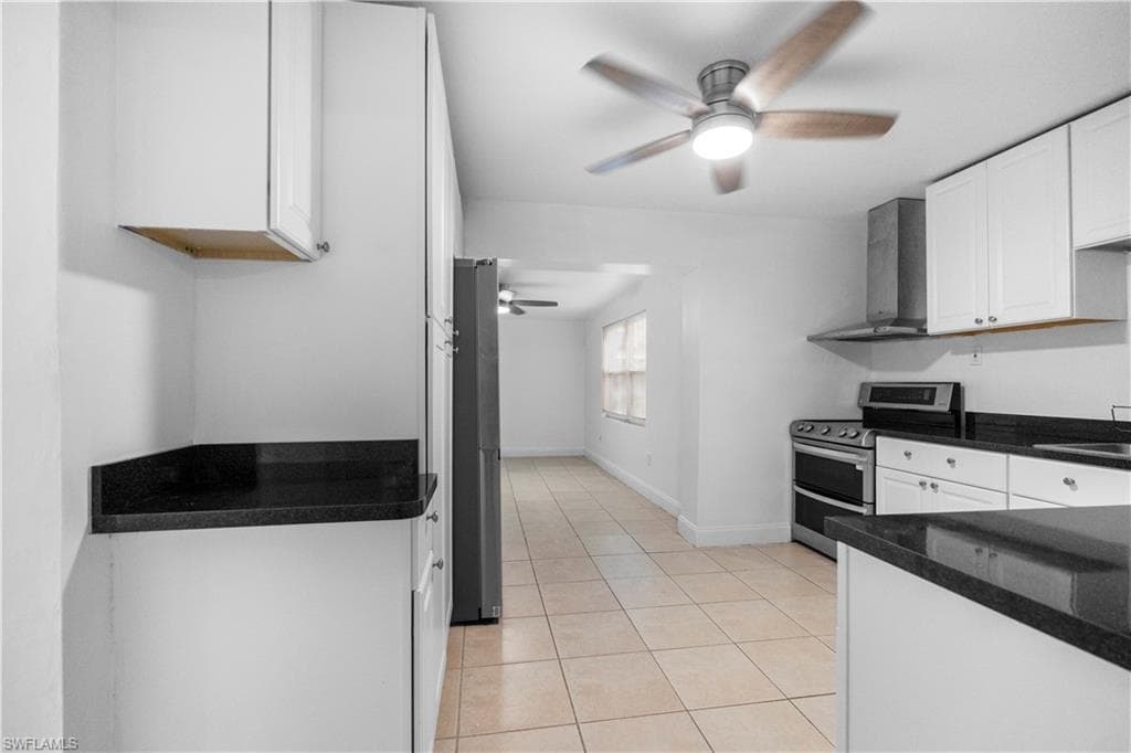 48 Victoria DR-34