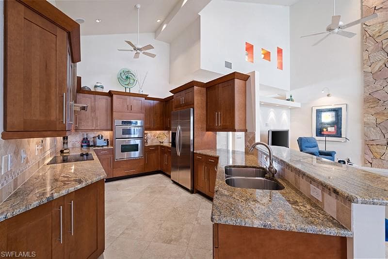433 Crestwood LN-16