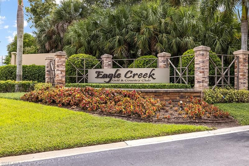433 Crestwood LN-31