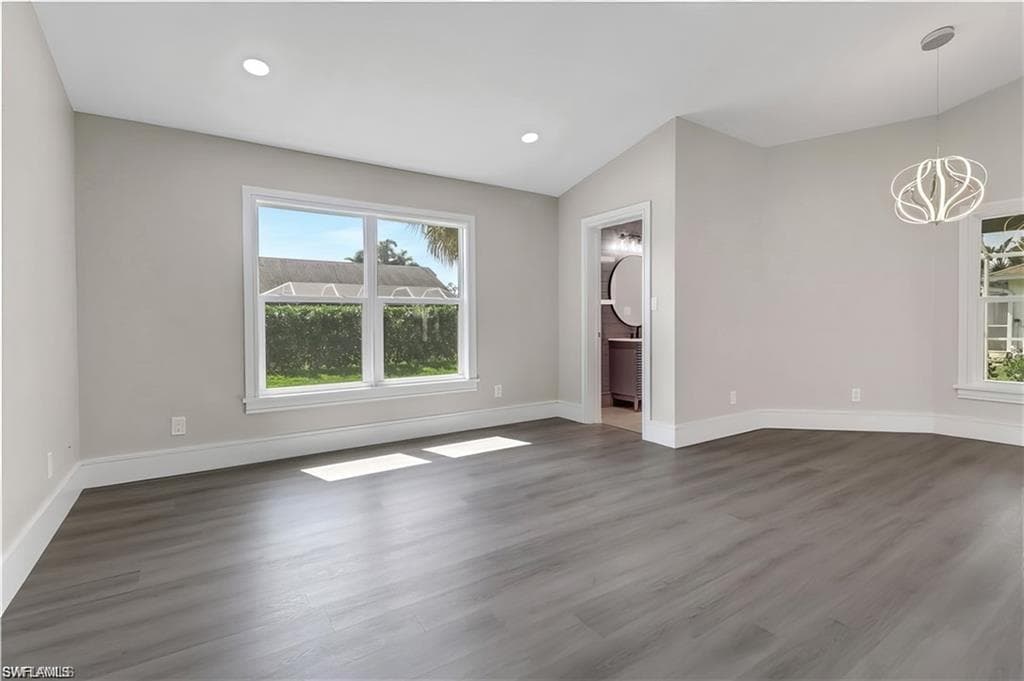 270 Madison DR-9