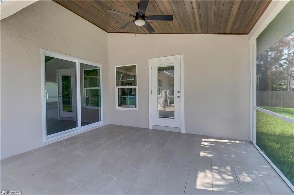 270 Madison DR-33