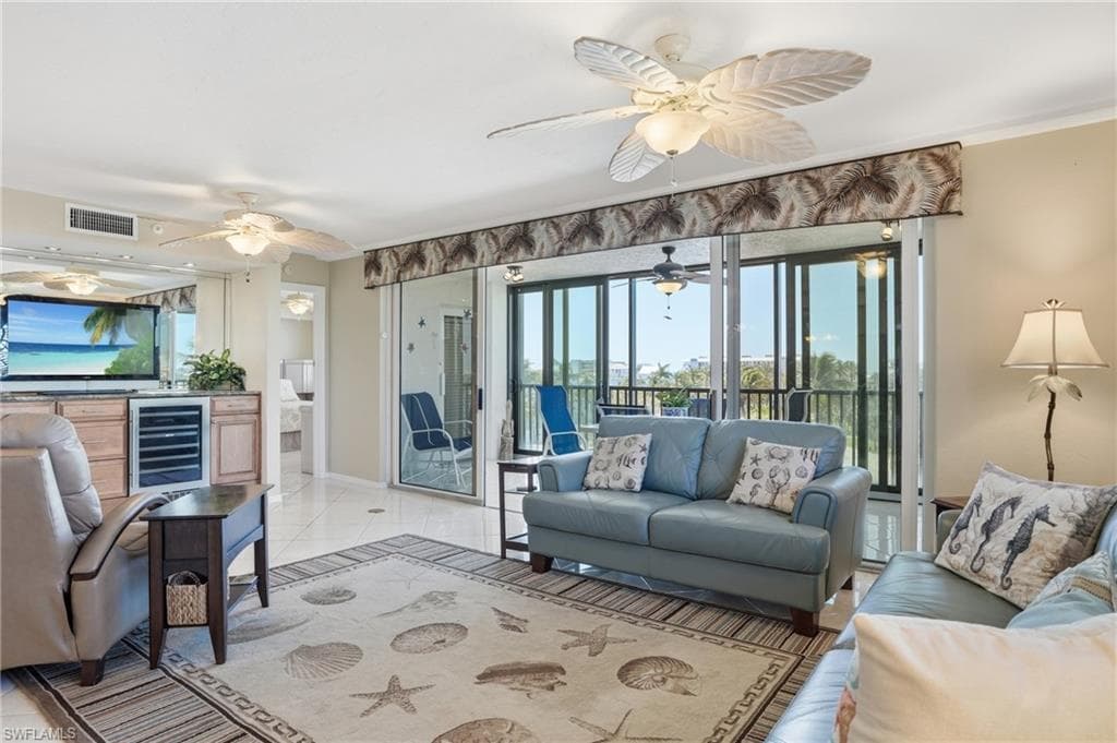 4745 Estero BLVD 304-14