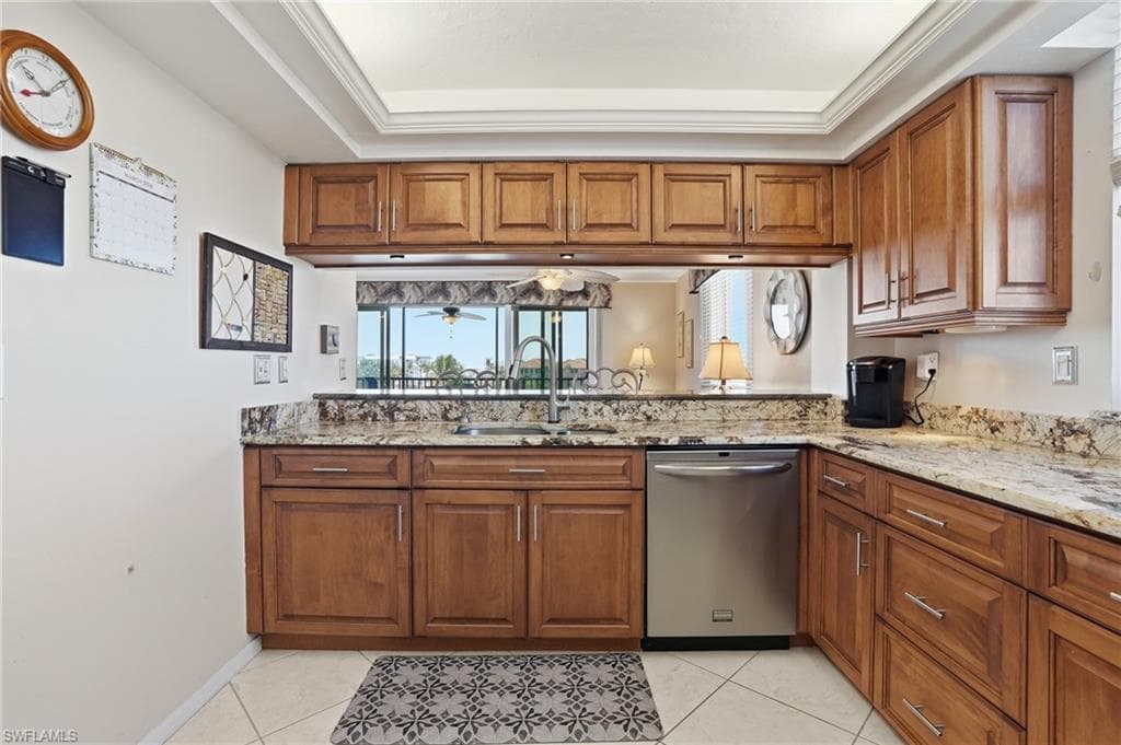 4745 Estero BLVD 304-18