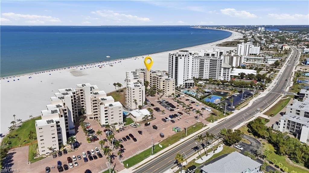 6660 Estero BLVD 502-2