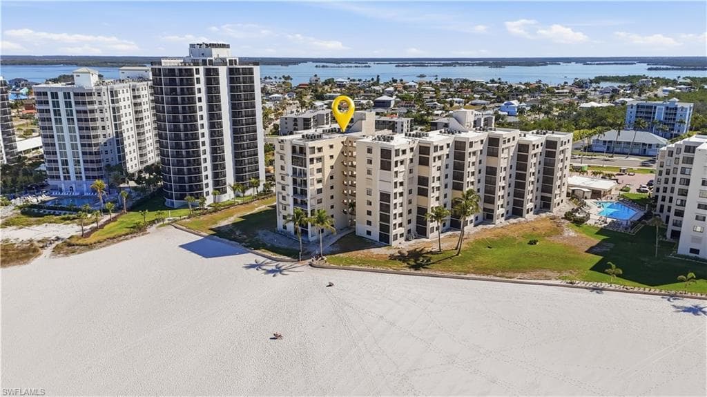 6660 Estero BLVD 502-3