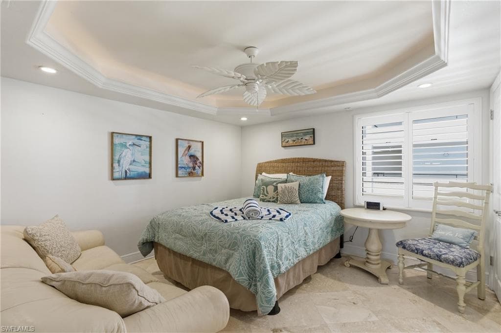 6660 Estero BLVD 502-24