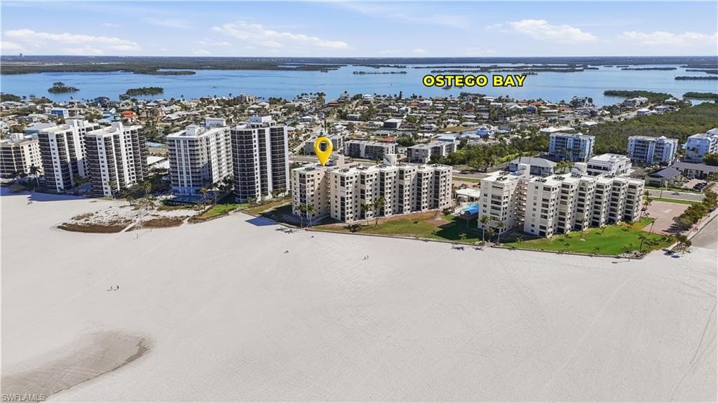 6660 Estero BLVD 502-33