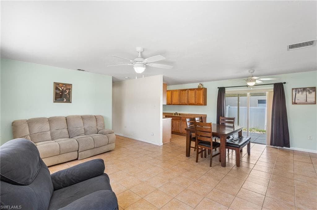 2803 W Cypress AVE-6