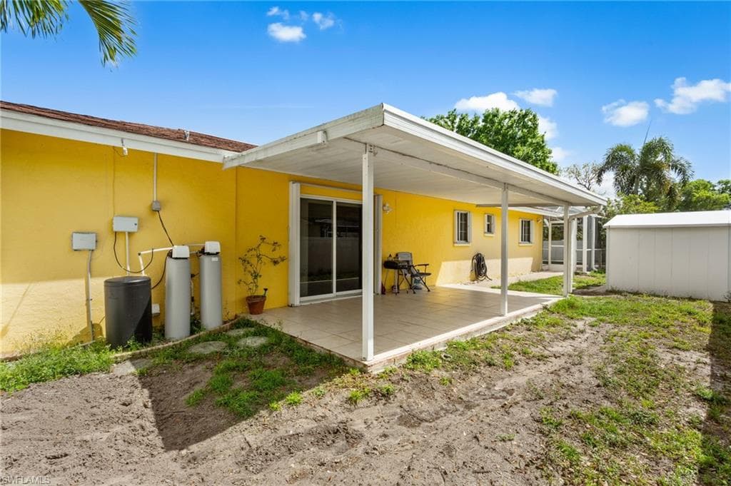 2803 W Cypress AVE-26