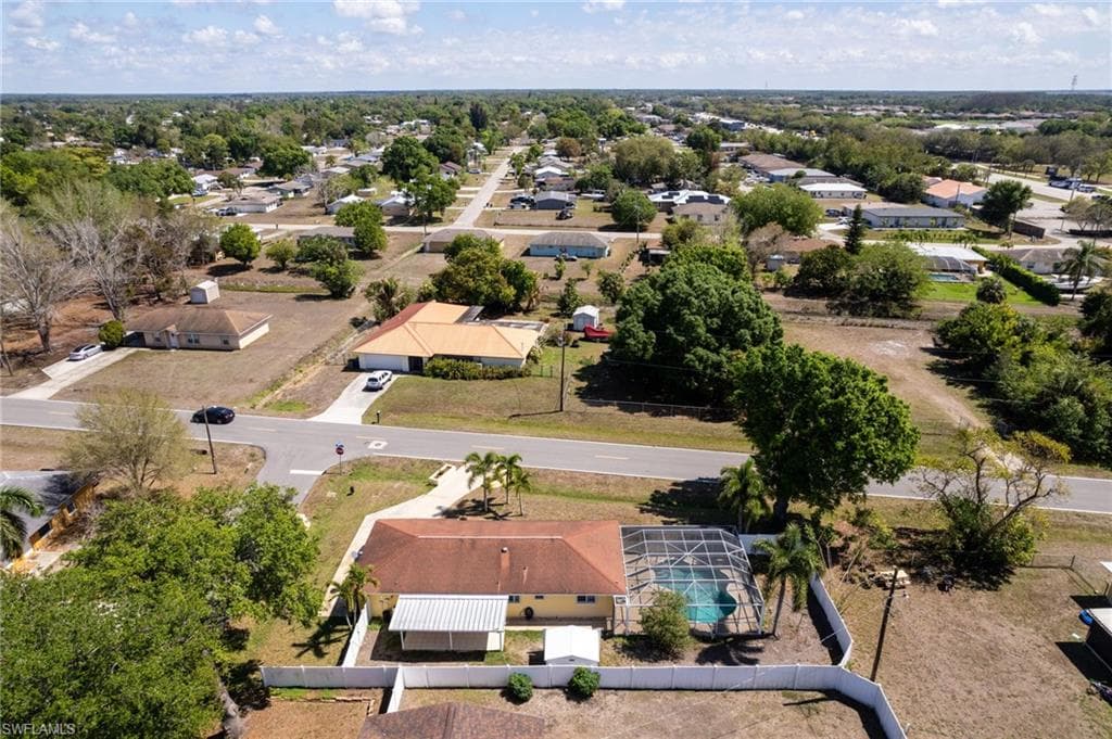 2803 W Cypress AVE-36