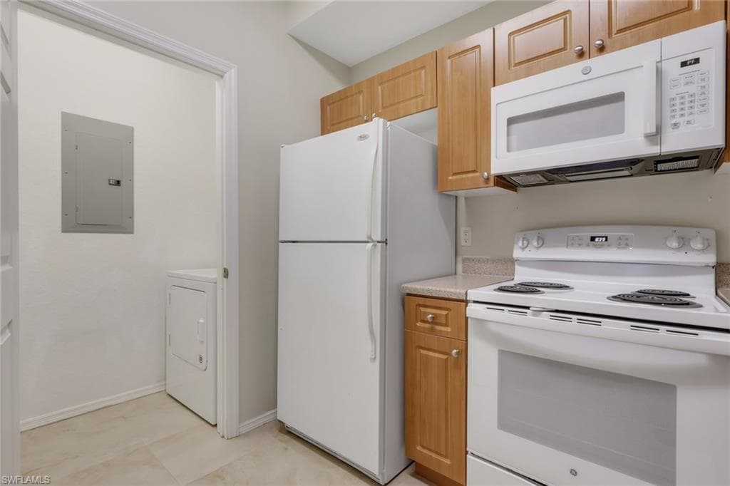 9025 Colby DR 2111-7