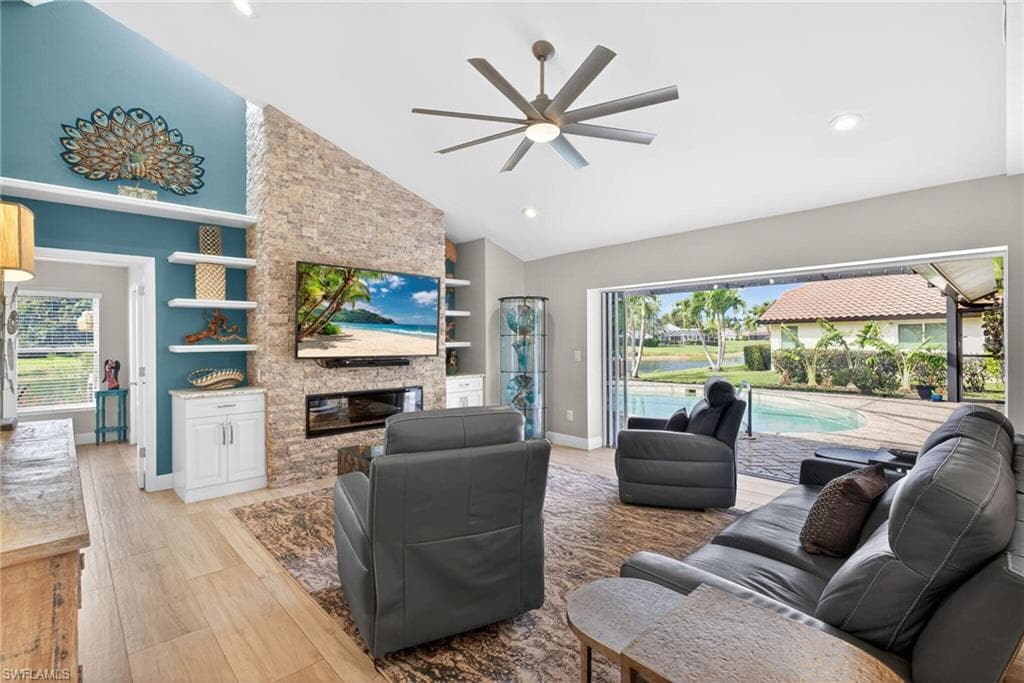 4348 Mourning Dove DR-18