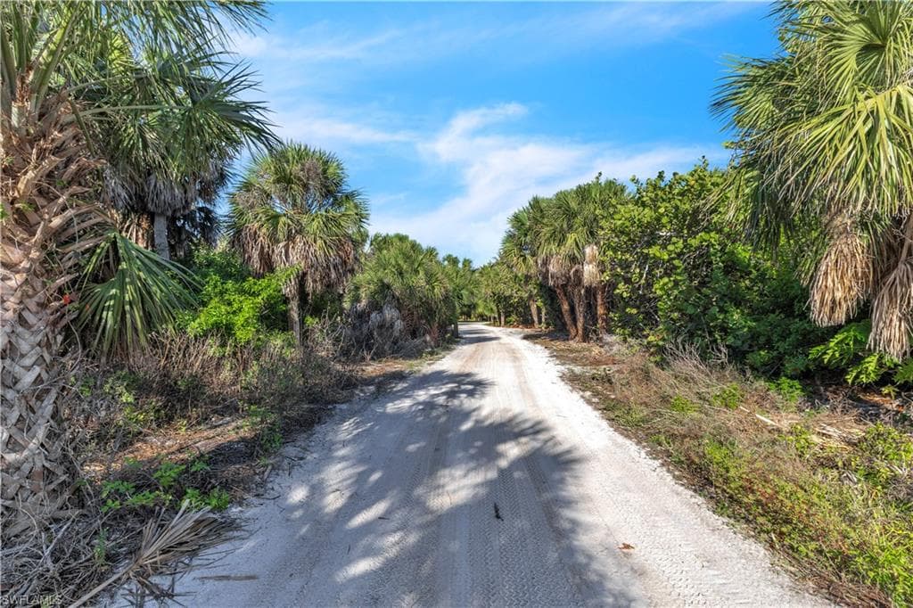 4521 Smugglers DR-22