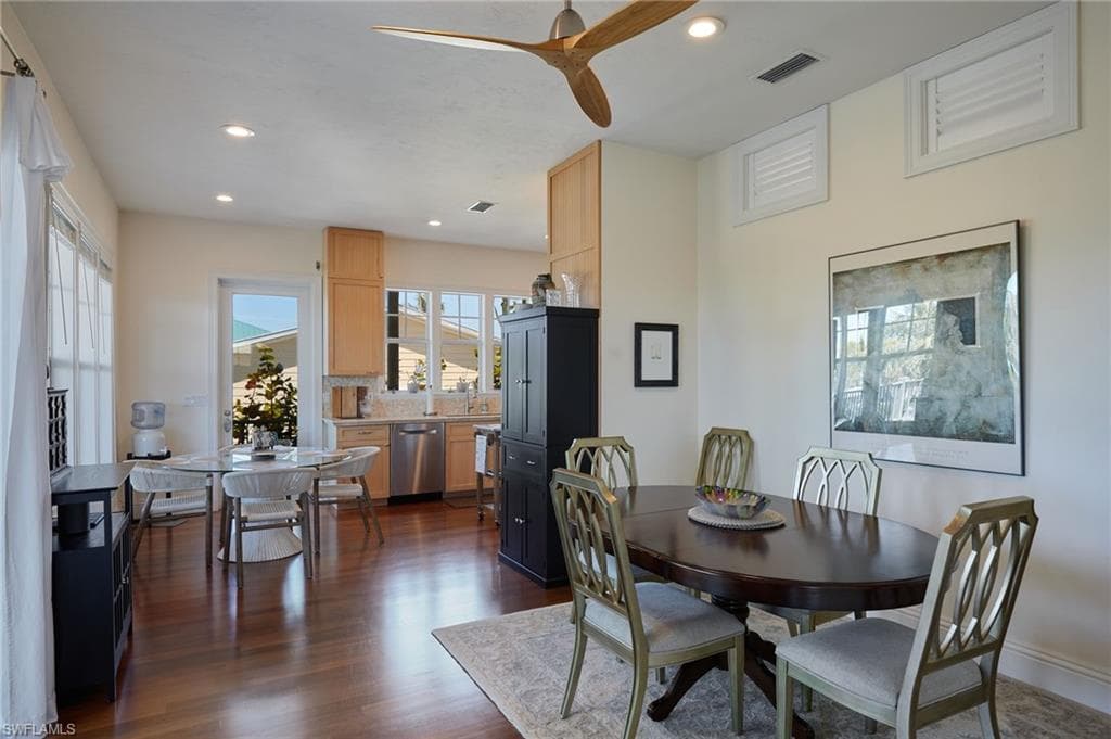 16247 Boyce DR-23