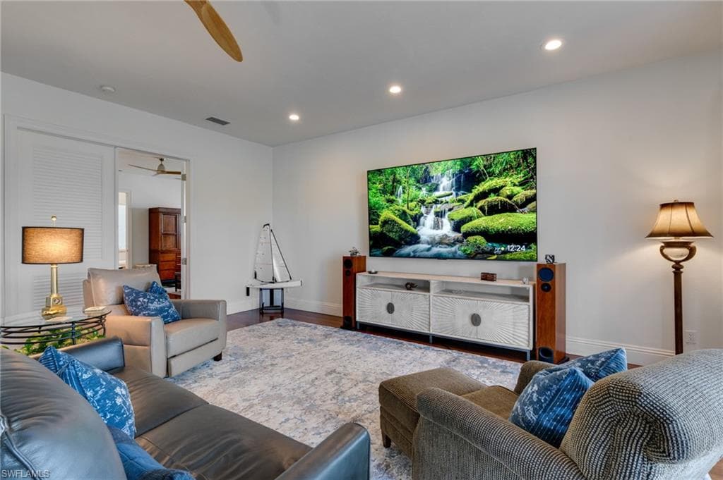 16247 Boyce DR-9