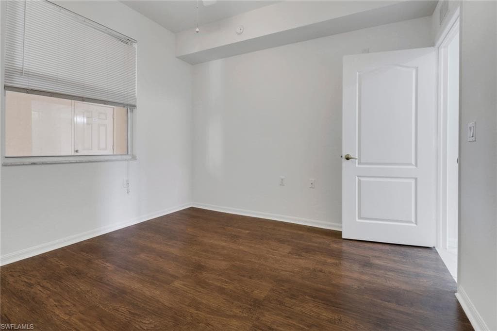 8451 Kingbird LOOP 334-14