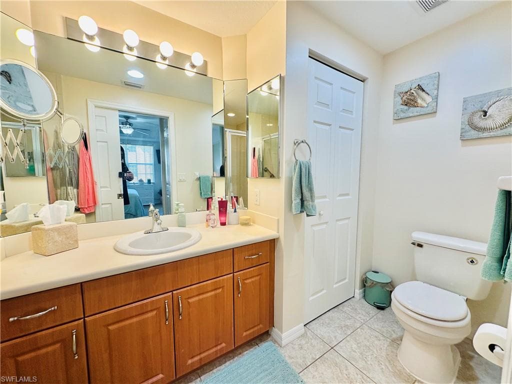1133 Van Loon Commons CIR 203-13