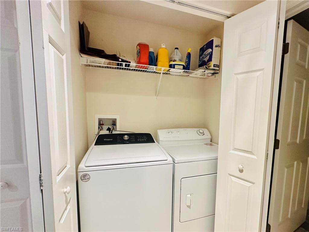 1133 Van Loon Commons CIR 203-22