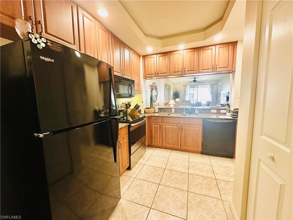 1133 Van Loon Commons CIR 203-7
