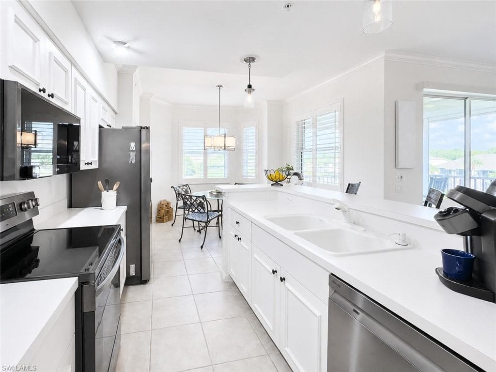 8555 Naples Heritage DR 237-13