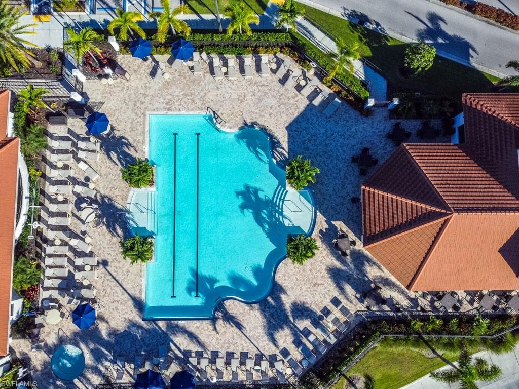 8555 Naples Heritage DR 237-32