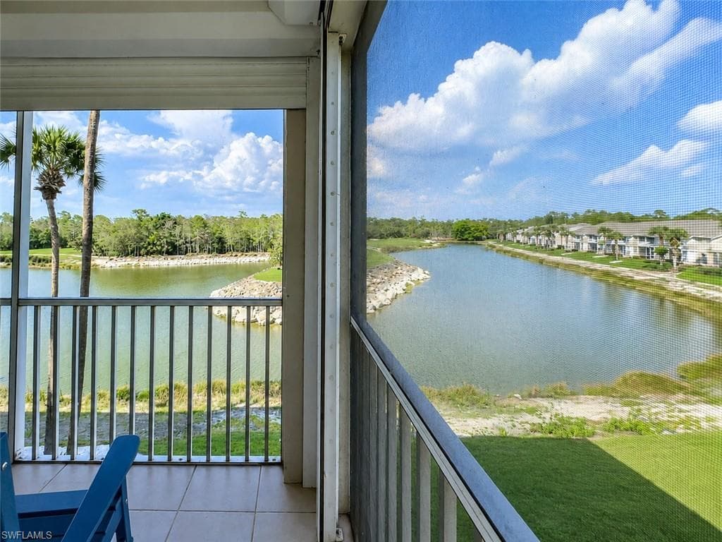 8555 Naples Heritage DR 237-15