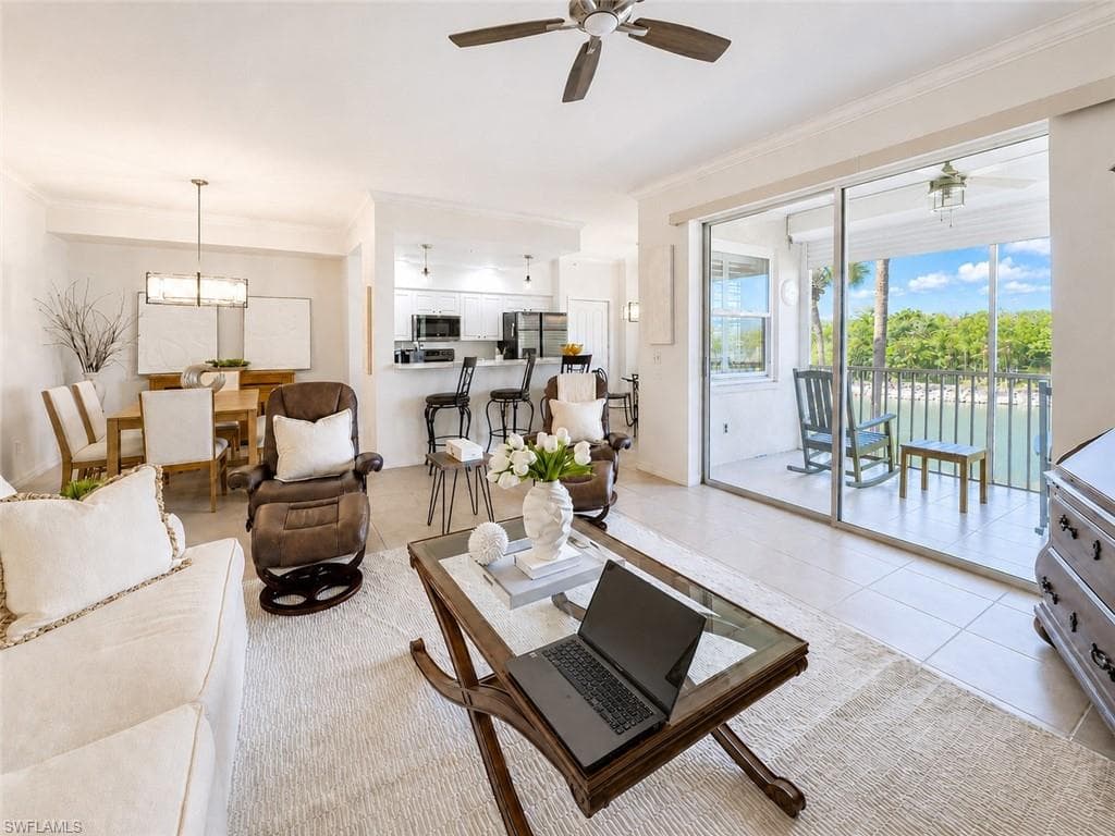 8555 Naples Heritage DR 237-8