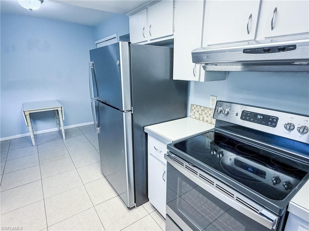 9140 San Carlos BLVD-10