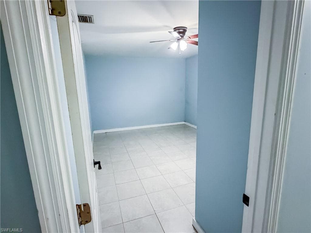 9140 San Carlos BLVD-25