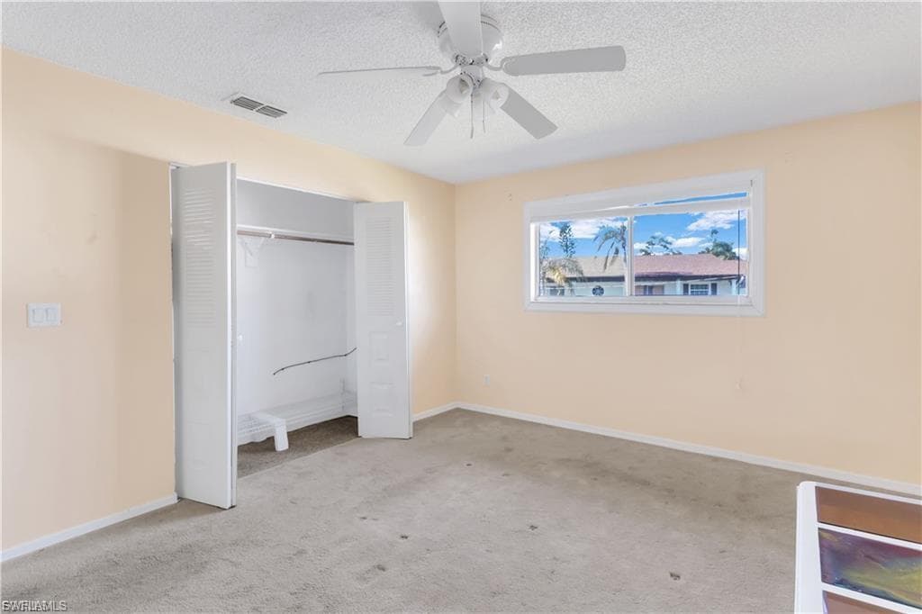 5761 Foxlake DR F-11