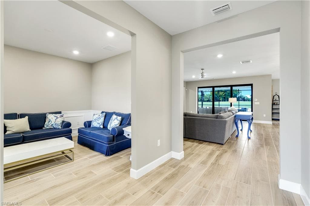 9373 Surfbird CT-28