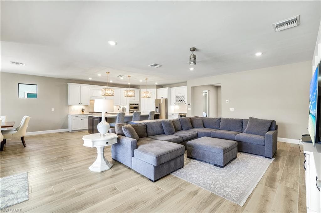 9373 Surfbird CT-18