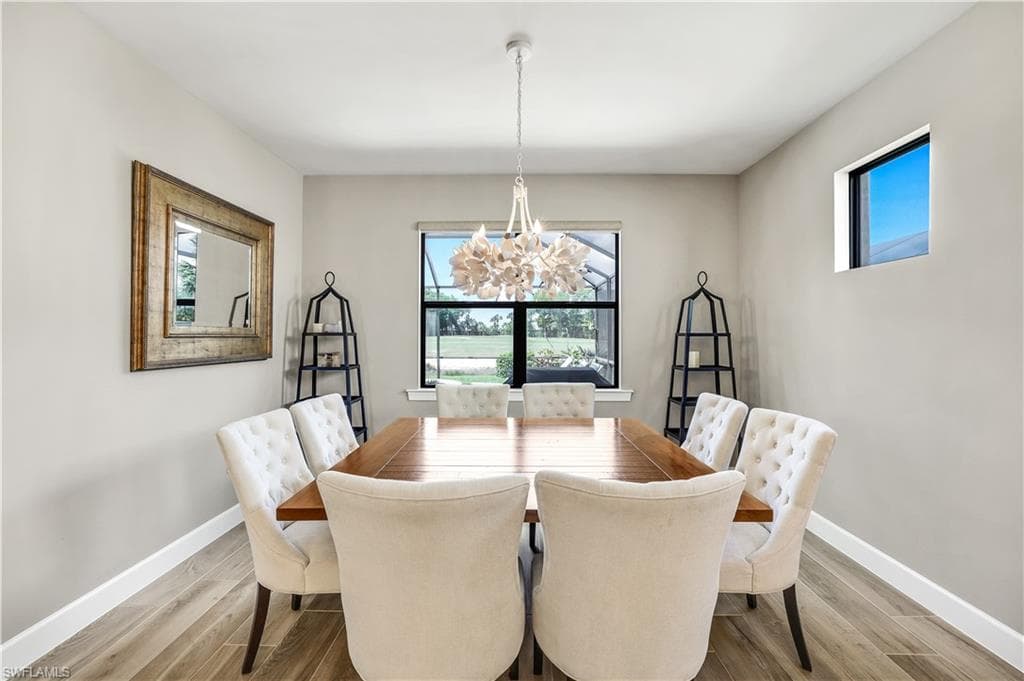 9373 Surfbird CT-8