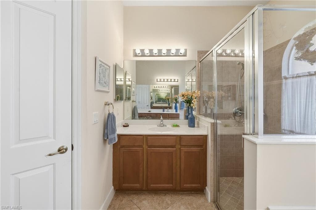 6116 Highwood Park LN-23