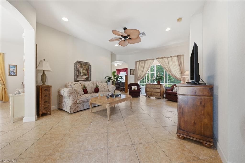 6116 Highwood Park LN-17
