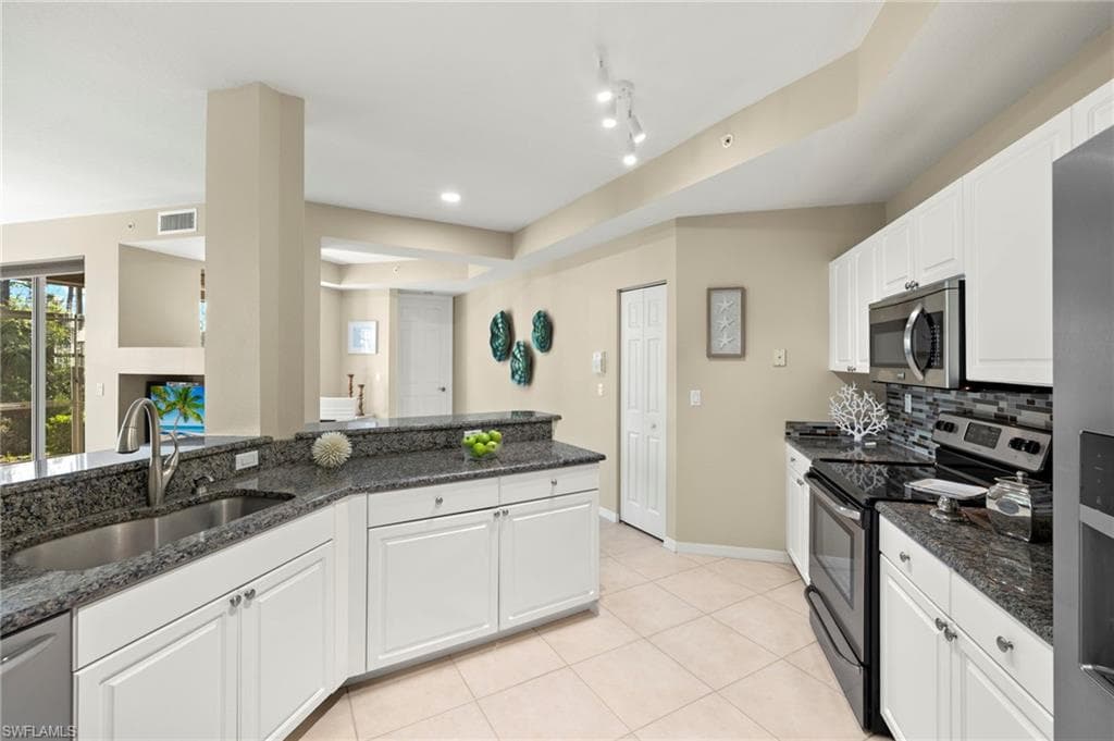 24360 Sandpiper Isle WAY 101-5
