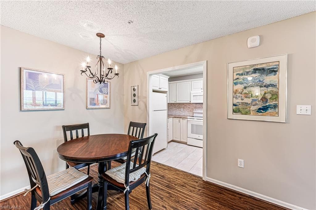 900 Arbor Lake DR 9-101-6
