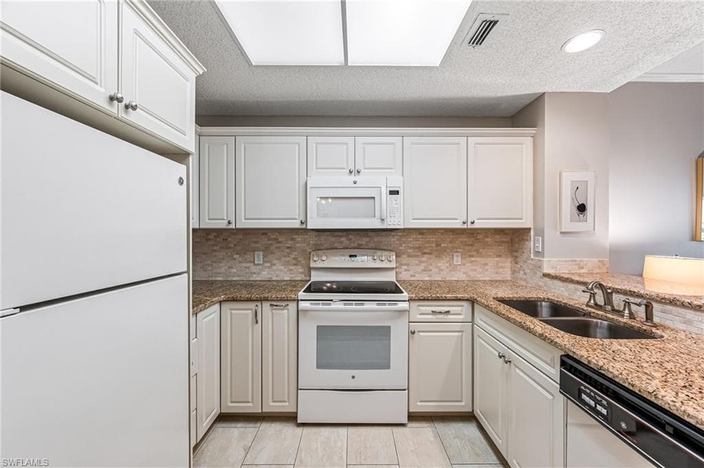 900 Arbor Lake DR 9-101-7