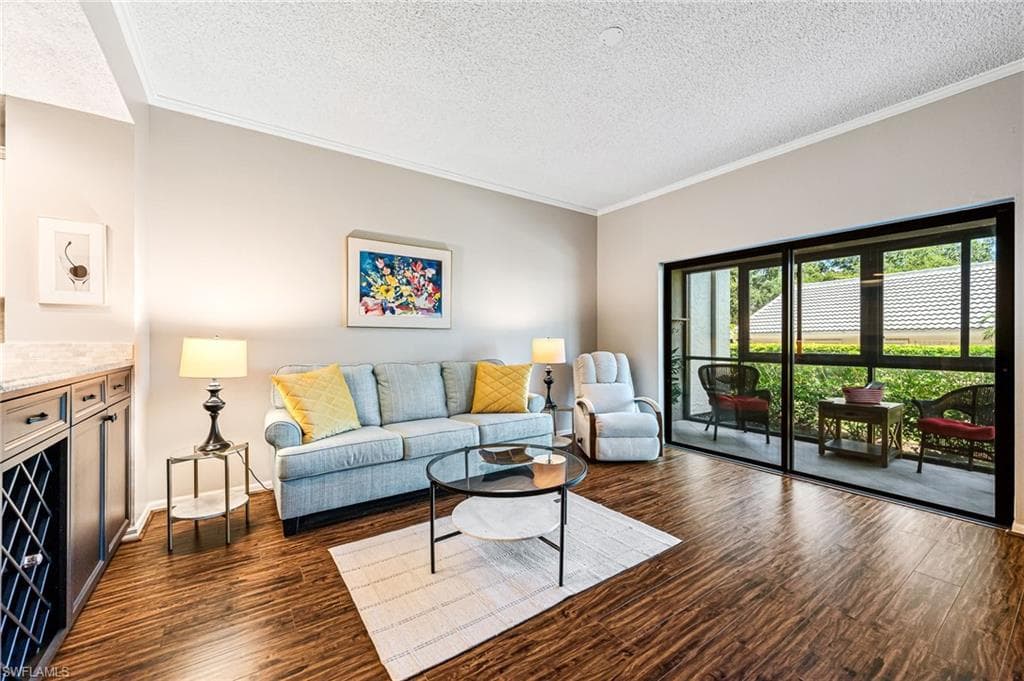 900 Arbor Lake DR 9-101-1