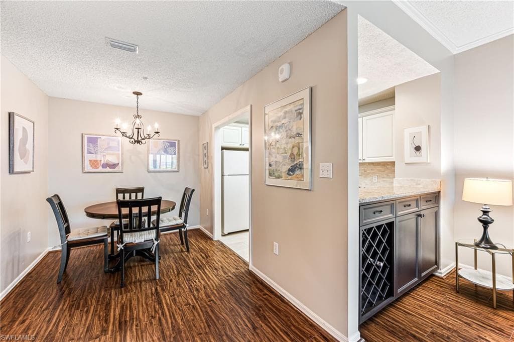 900 Arbor Lake DR 9-101-5