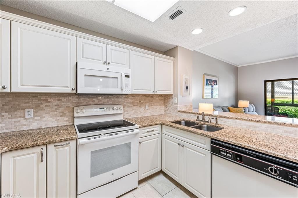 900 Arbor Lake DR 9-101-8