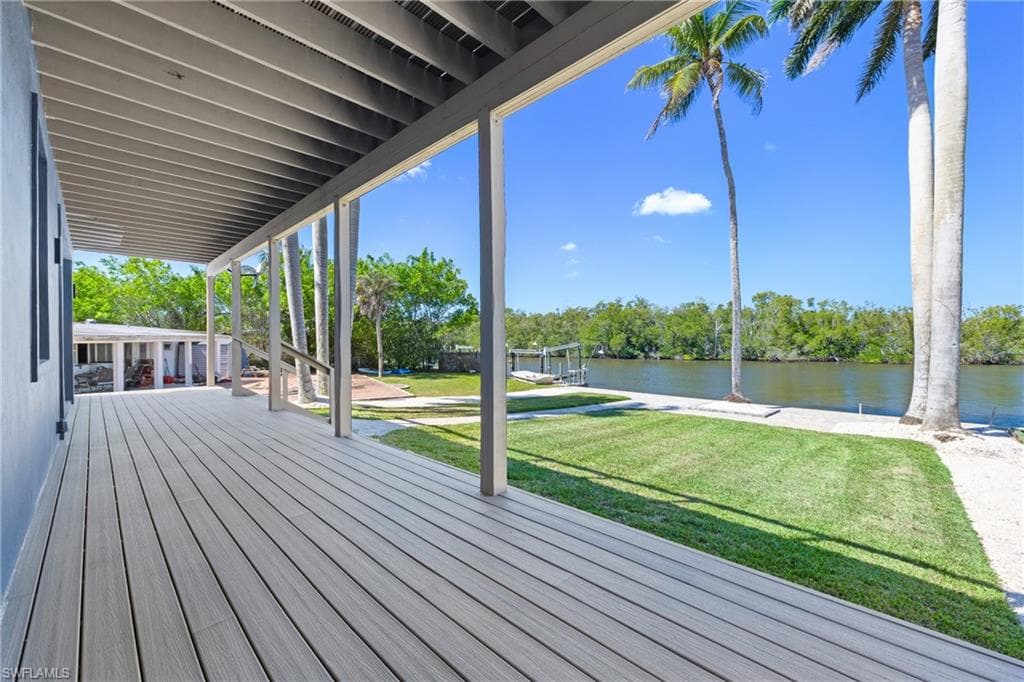 1836 Harbor LN-33