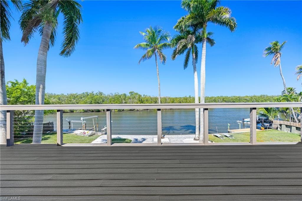 1836 Harbor LN-14