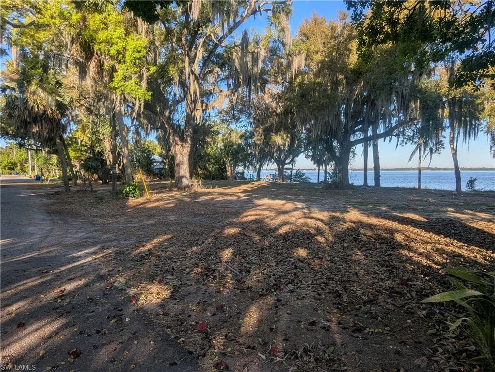 3541-3543 E Riverside DR-5