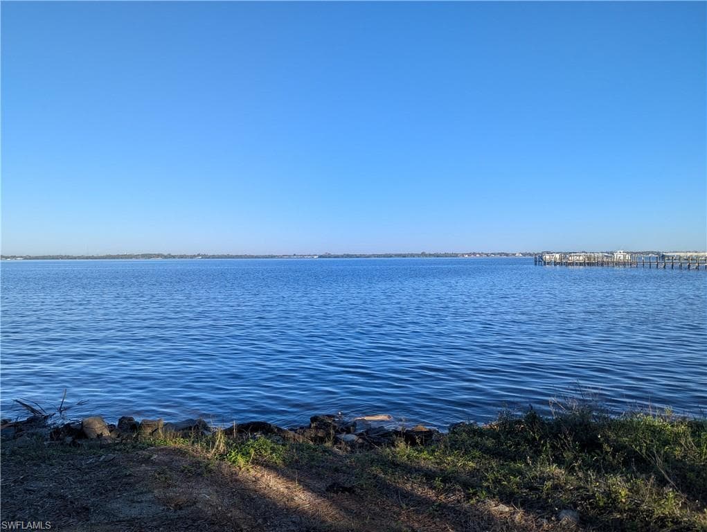 3541-3543 E Riverside DR-4