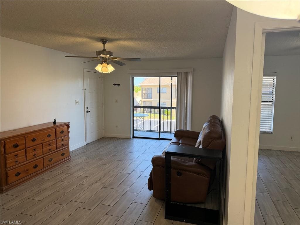 5329 Summerlin RD 2911-5