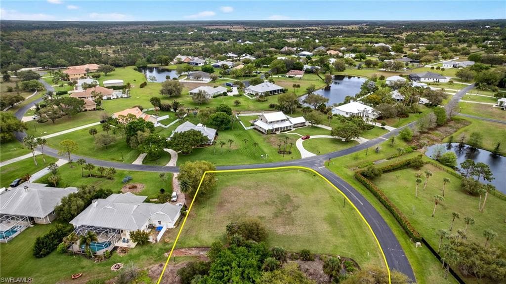 18151 Riverchase CT-14
